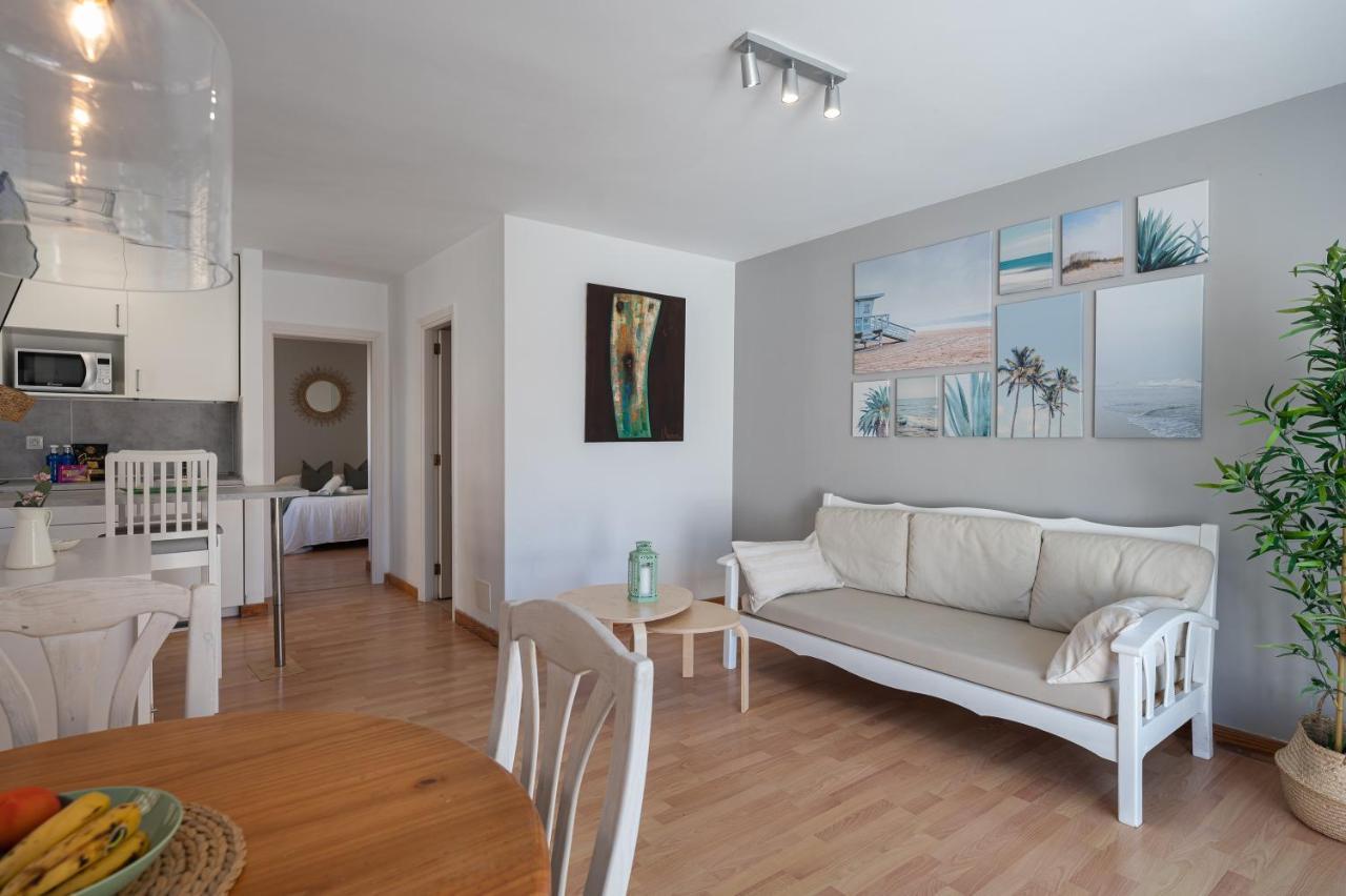 Homeforguest Apartment With Pool And Terrace 1 Min From The Beach 科拉雷侯 外观 照片