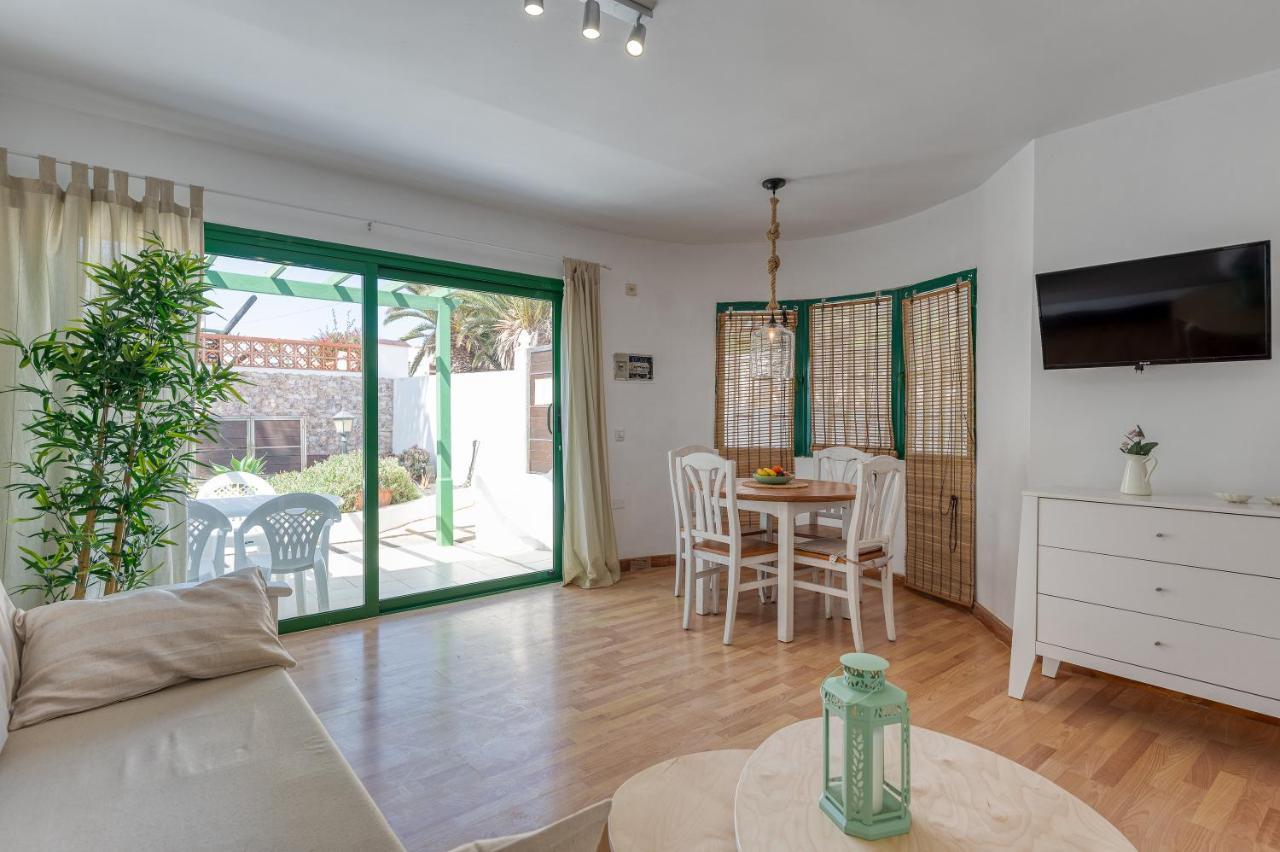 Homeforguest Apartment With Pool And Terrace 1 Min From The Beach 科拉雷侯 外观 照片