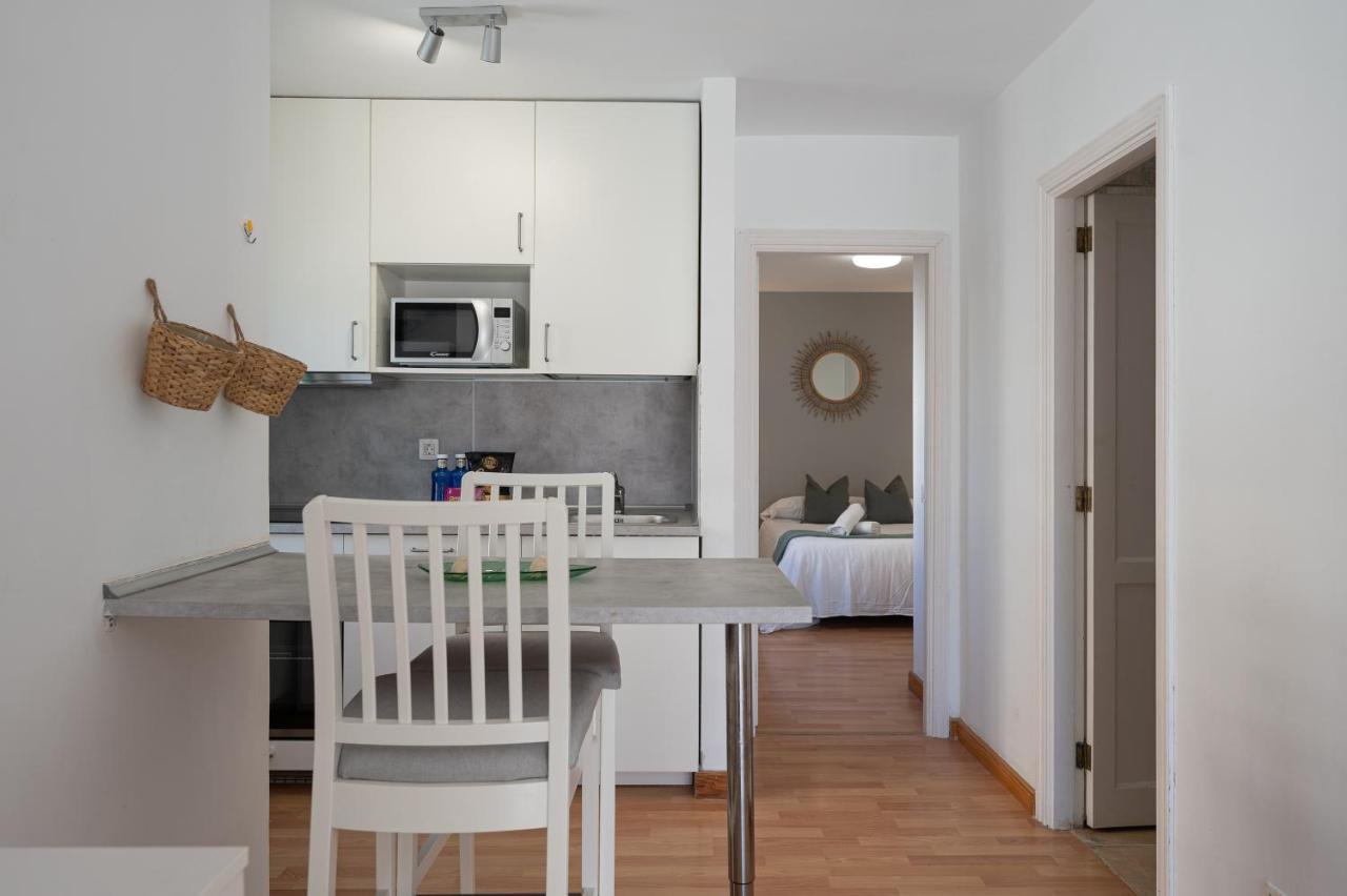 Homeforguest Apartment With Pool And Terrace 1 Min From The Beach 科拉雷侯 外观 照片