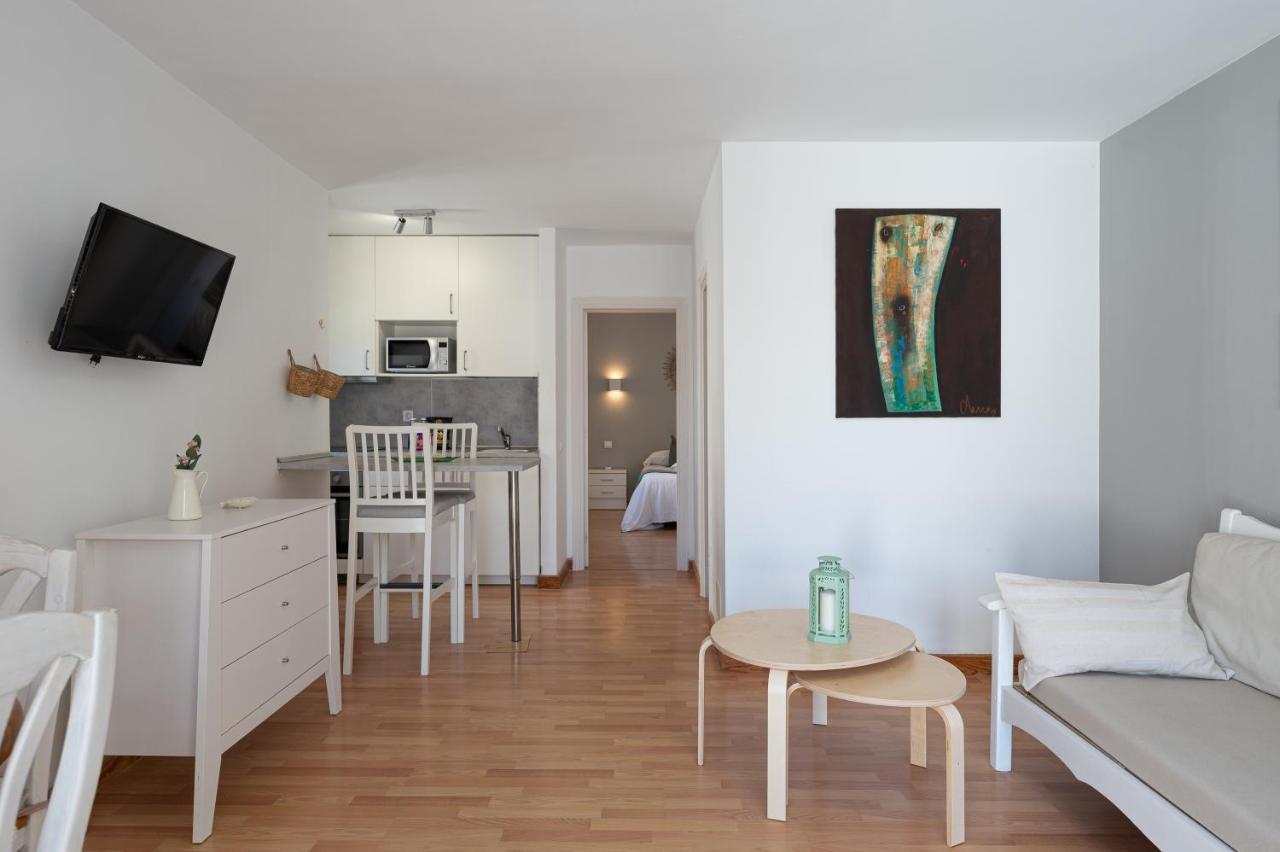 Homeforguest Apartment With Pool And Terrace 1 Min From The Beach 科拉雷侯 外观 照片